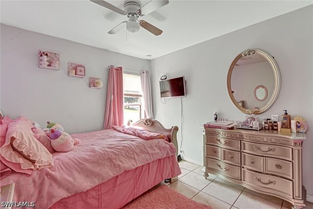 18330 Beauty Berry CT, Lehigh Acres, FL 33972