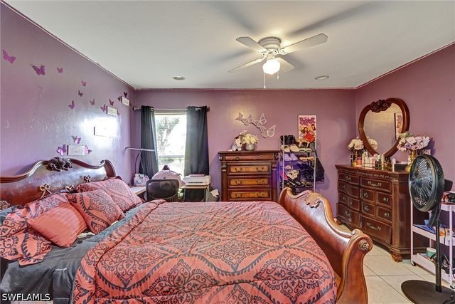 18330 Beauty Berry CT, Lehigh Acres, FL 33972