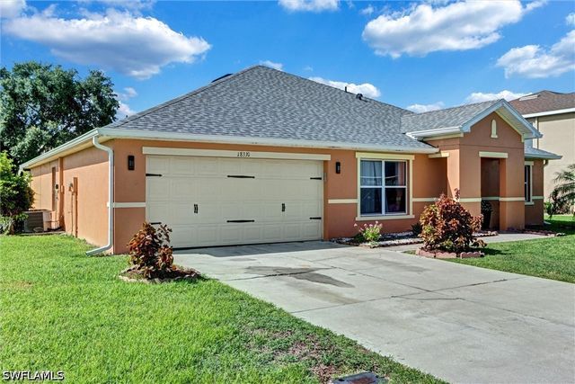 18330 Beauty Berry CT, Lehigh Acres, FL 33972
