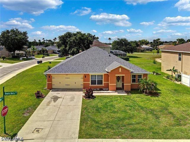 18330 Beauty Berry CT, Lehigh Acres, FL 33972