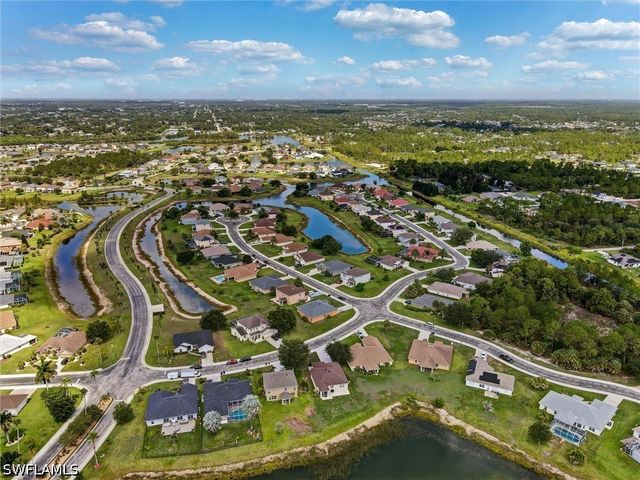 18330 Beauty Berry CT, Lehigh Acres, FL 33972