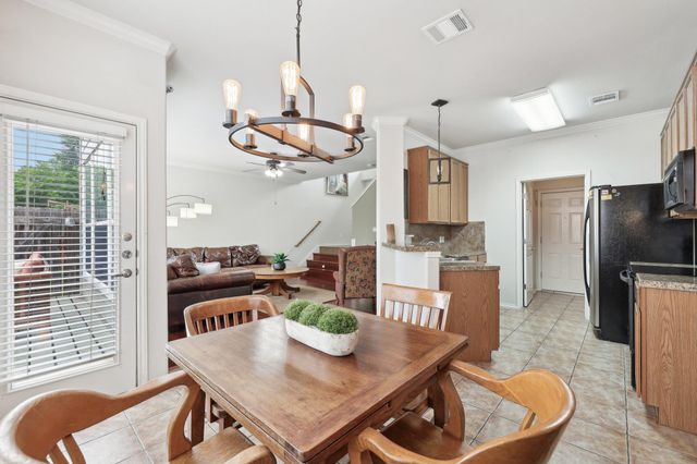 2632 Century Park BLVD 38, Austin, TX 78727