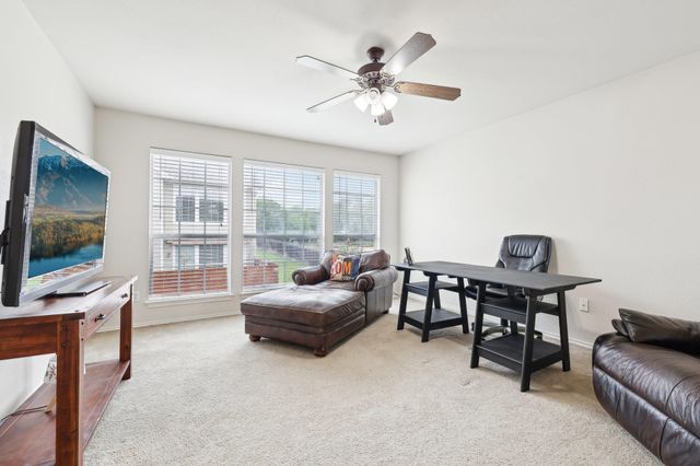 2632 Century Park BLVD 38, Austin, TX 78727