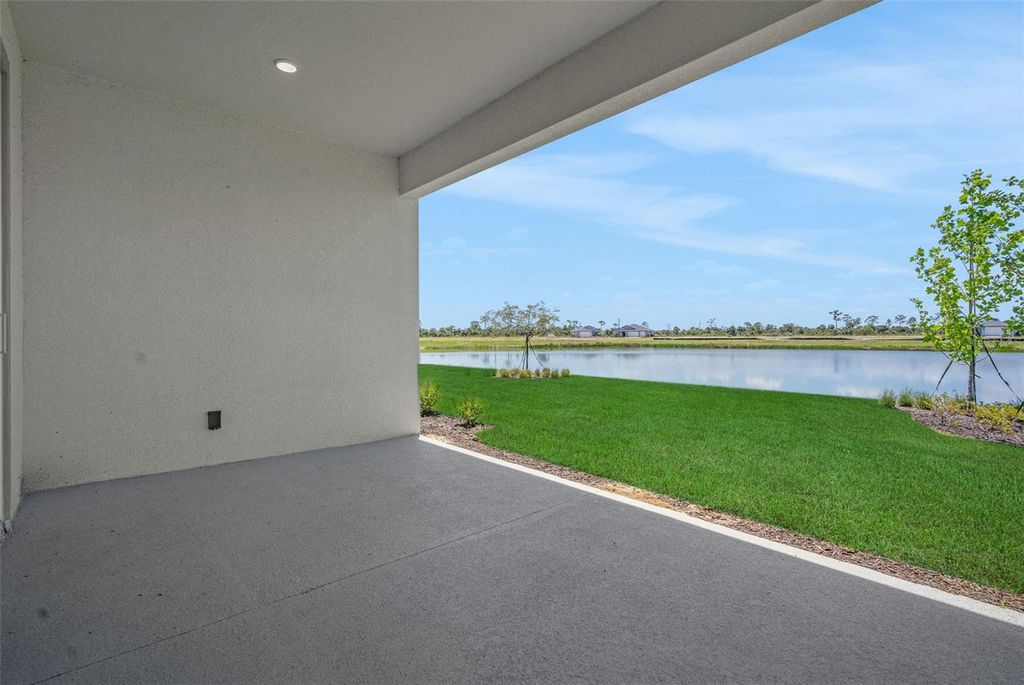 Image 12 of property listing at 17180 COTTONTAIL CIRCLE, Punta Gorda, FL 33982