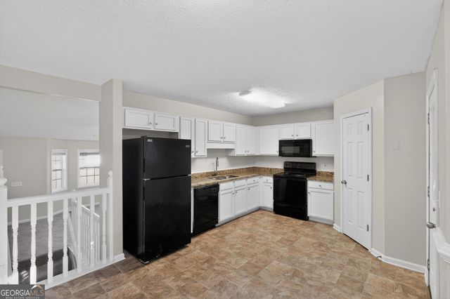 194 Fairview Oak Place, Dallas, GA 30157