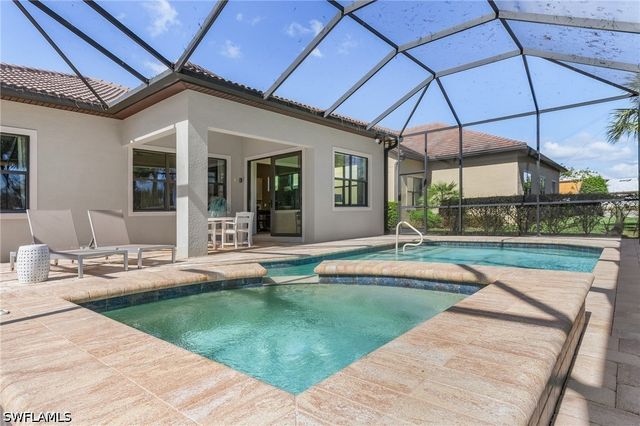 9248 Cormorant DR, Naples, FL 34120