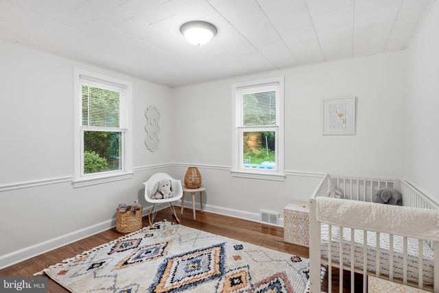 6 WHITMAN AVE, Cherry Hill, NJ 08002