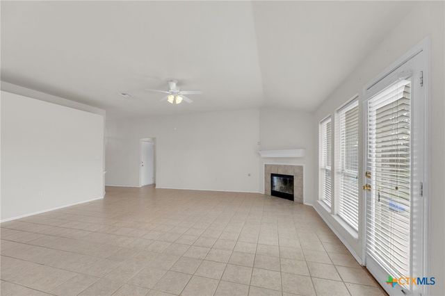 2317 Chestnut Path, Round Rock, TX 78664