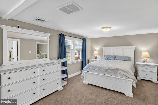 20 WASHINGTON AVE, Mount Ephraim, NJ 08059