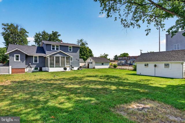 20 WASHINGTON AVE, Mount Ephraim, NJ 08059