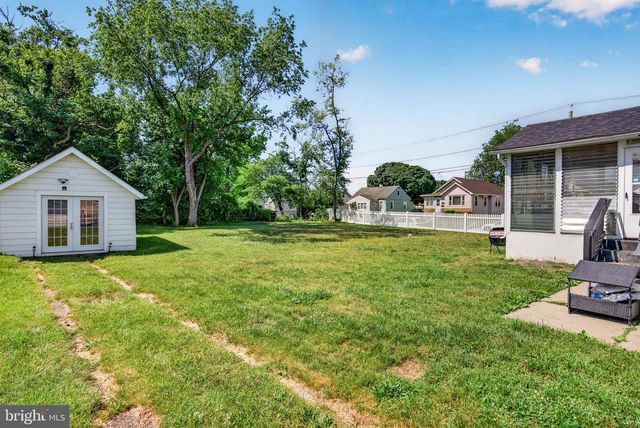 20 WASHINGTON AVE, Mount Ephraim, NJ 08059