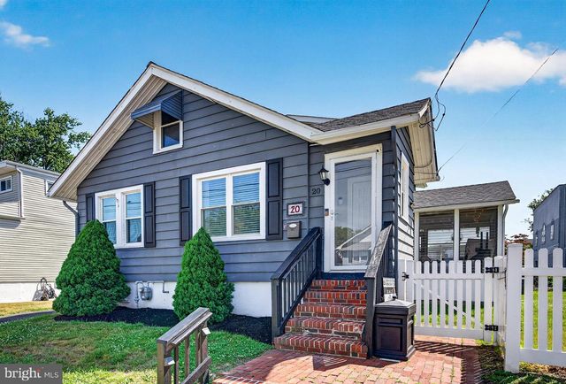 20 WASHINGTON AVE, Mount Ephraim, NJ 08059