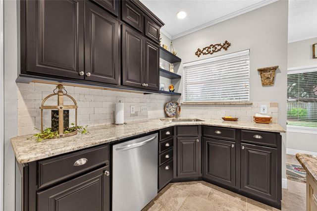 2907 Prairie Hill Court, Houston, TX 77059