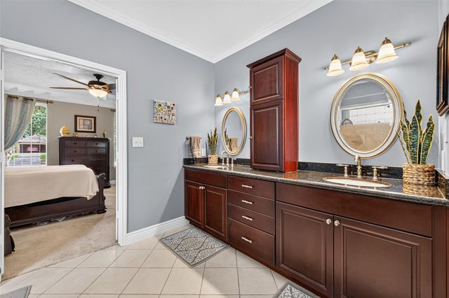 2907 Prairie Hill Court, Houston, TX 77059