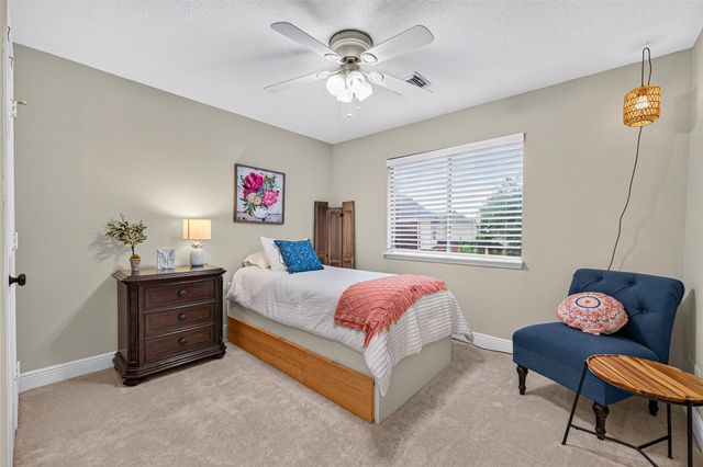 2907 Prairie Hill Court, Houston, TX 77059