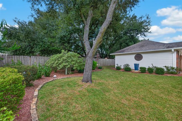 2907 Prairie Hill Court, Houston, TX 77059