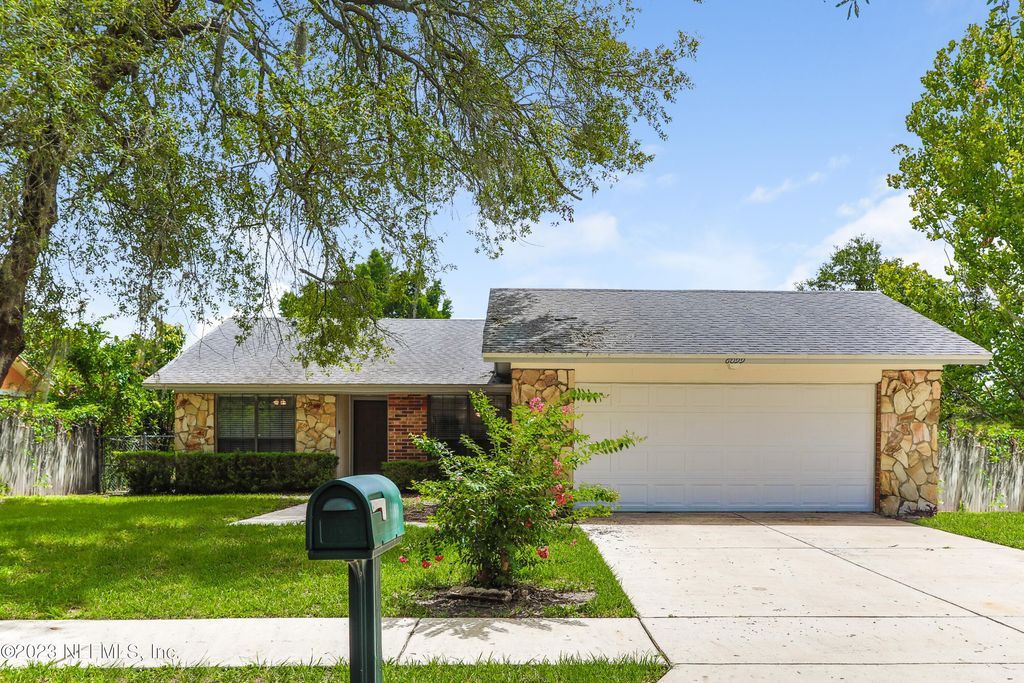 6099 BLANK Drive, Jacksonville, FL 32244