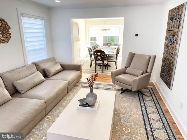 1453 POWELLS TAVERN PL, Herndon, VA 20170