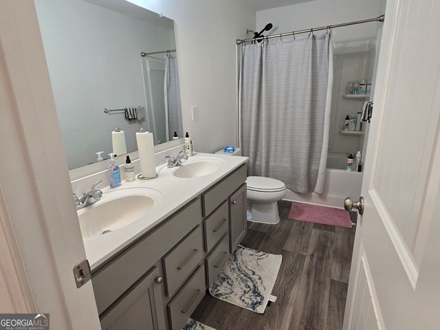 166 Traminer Way, Braselton, GA 30517