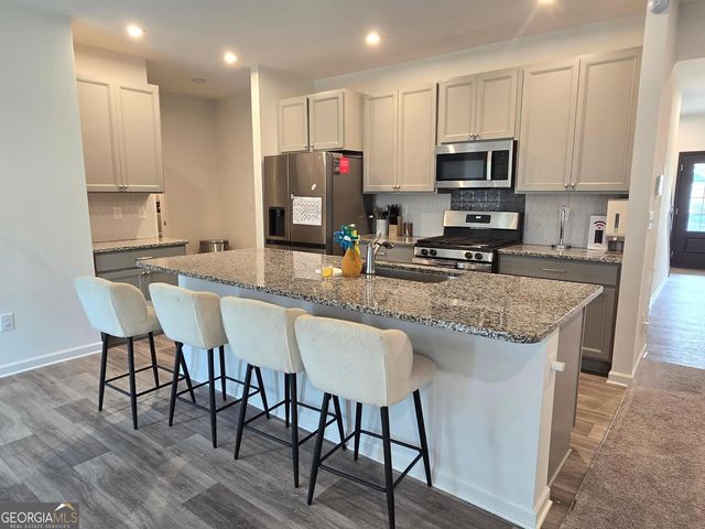 166 Traminer Way, Braselton, GA 30517