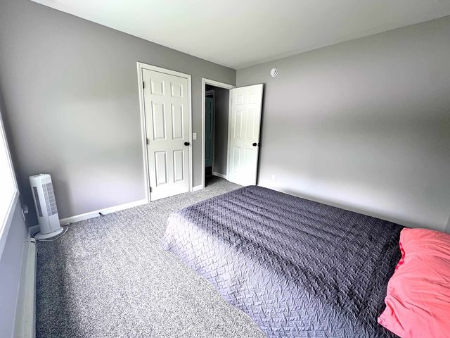 19 Royal Street, Bennington, VT 05257