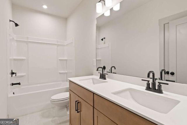 147 Henley Street 63, Canton, GA 30114