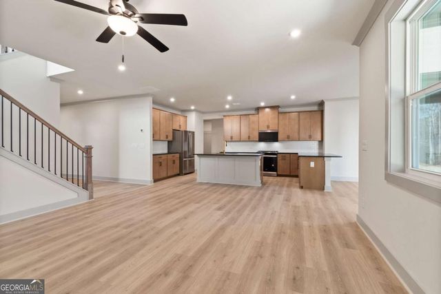 147 Henley Street 63, Canton, GA 30114