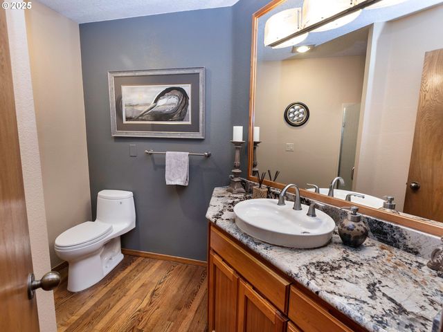 4050 SERANGO Ct, West Linn, OR 97068