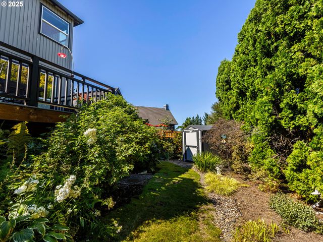 4050 SERANGO Ct, West Linn, OR 97068