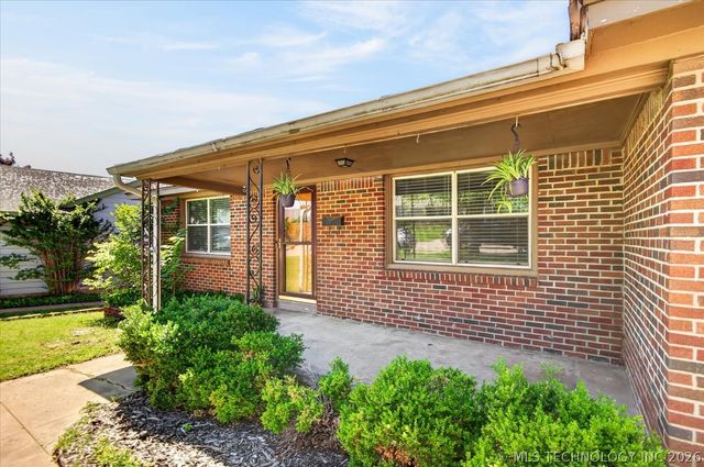 129 Fleetwood Place, Bartlesville, OK 74006