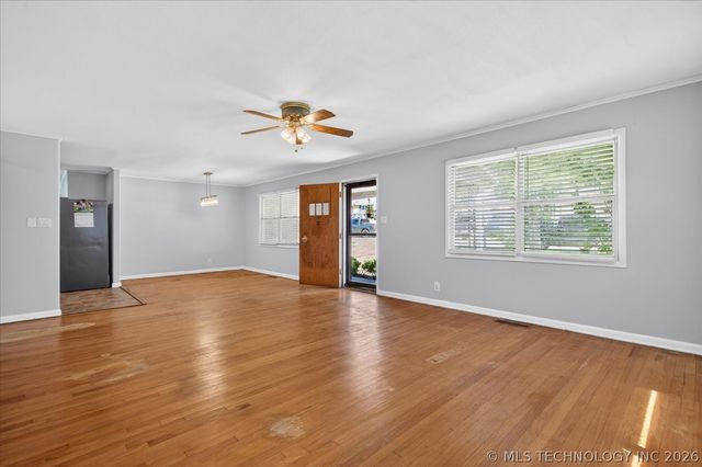 129 Fleetwood Place, Bartlesville, OK 74006