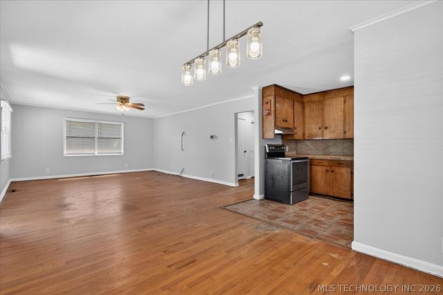129 Fleetwood Place, Bartlesville, OK 74006
