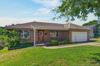 129 Fleetwood Place, Bartlesville, OK 74006