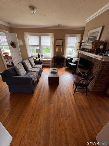 25-27 Griswold Street, Hartford, CT 06114