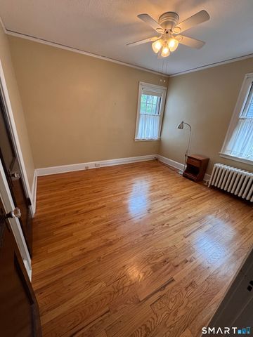 25-27 Griswold Street, Hartford, CT 06114