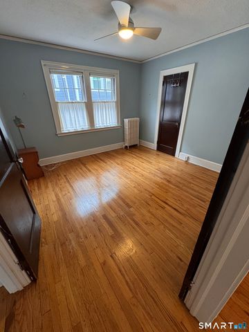 25-27 Griswold Street, Hartford, CT 06114