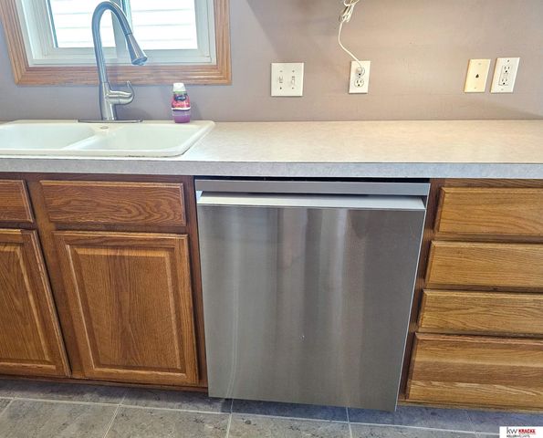 2634 SW 15th Street, Lincoln, NE 68522