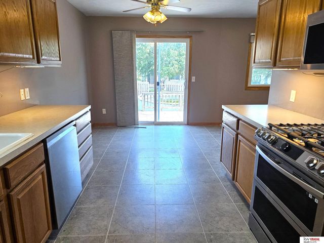 2634 SW 15th Street, Lincoln, NE 68522