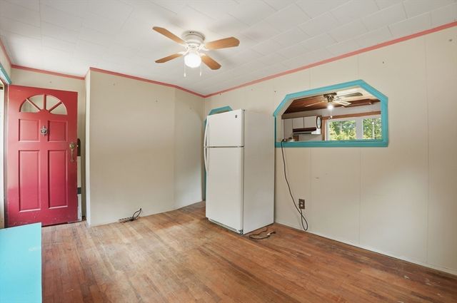 61 Flagg Swamp Rd, Freetown, MA 02717