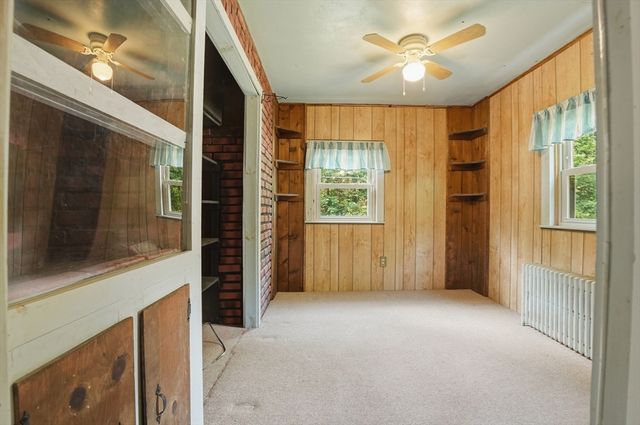 61 Flagg Swamp Rd, Freetown, MA 02717