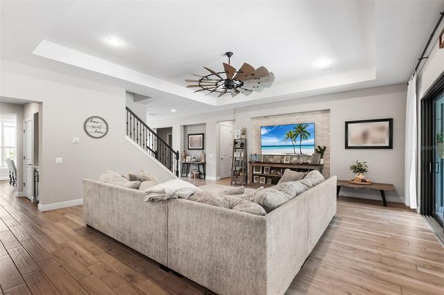14704 FISHHAWK PRESERVE DRIVE, Lithia, FL 33547