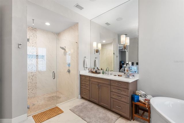 14704 FISHHAWK PRESERVE DRIVE, Lithia, FL 33547