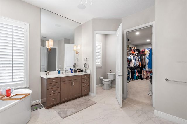 14704 FISHHAWK PRESERVE DRIVE, Lithia, FL 33547
