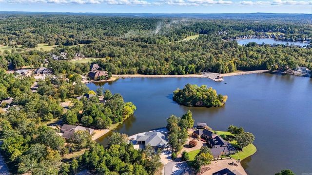 53 Maravilla Way, Hot Springs Village, AR 71909