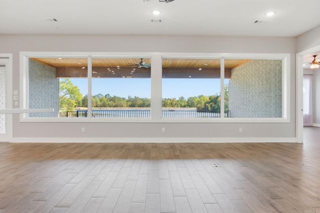 53 Maravilla Way, Hot Springs Village, AR 71909