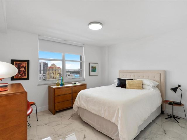 336 N Birch Road Ph-I, Fort Lauderdale, FL 33304