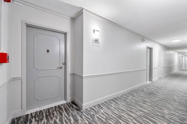 336 N Birch Road Ph-I, Fort Lauderdale, FL 33304