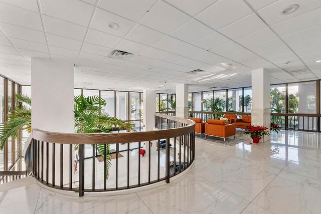 336 N Birch Road Ph-I, Fort Lauderdale, FL 33304