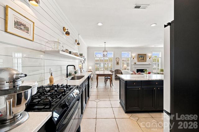 205 Caldwell Lane 128, Davidson, NC 28036