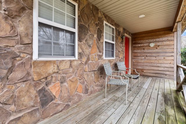 21 Dogwood Road, Burnside, KY 42519